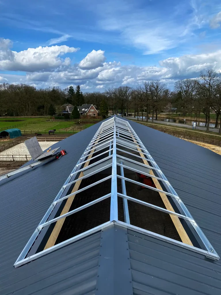 Het plaatsen van een lichtstraat in Lieren 2
